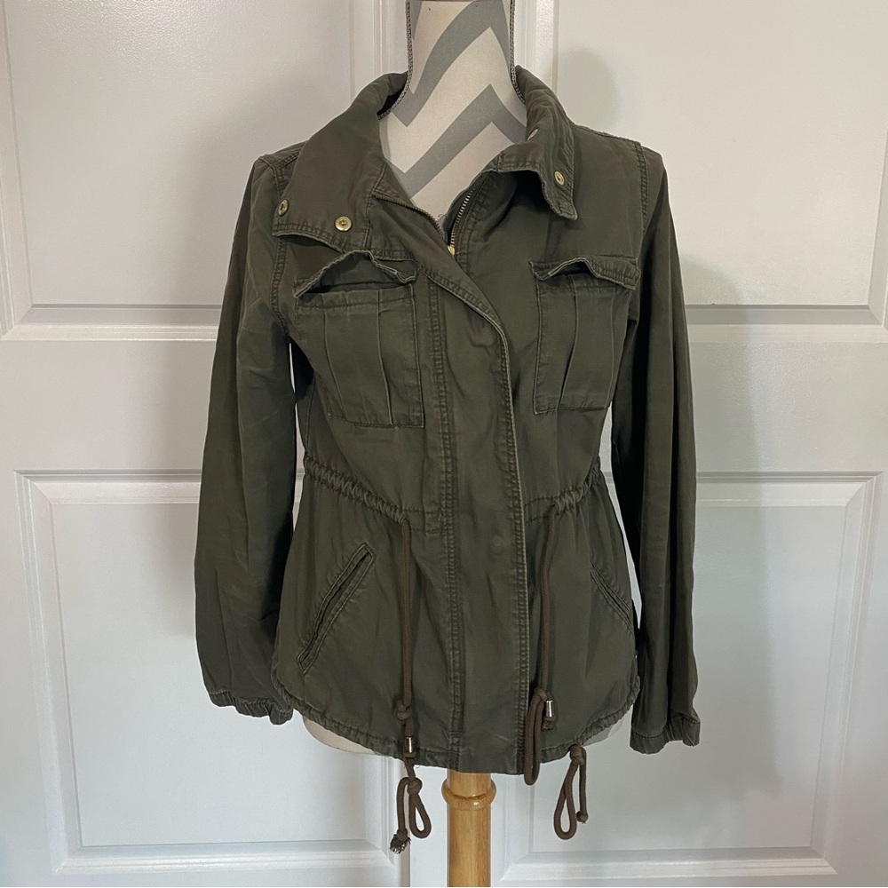 LAST CALL Old Navy Small Army Green Jacket